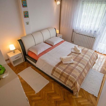 Apartman Ruzica Ogulin Buitenkant foto