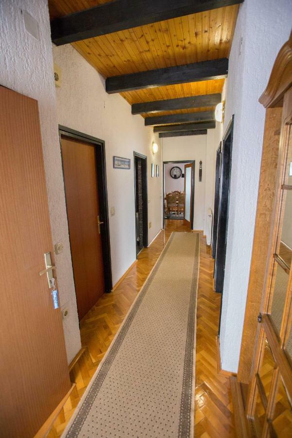 Apartman Ruzica Ogulin Buitenkant foto