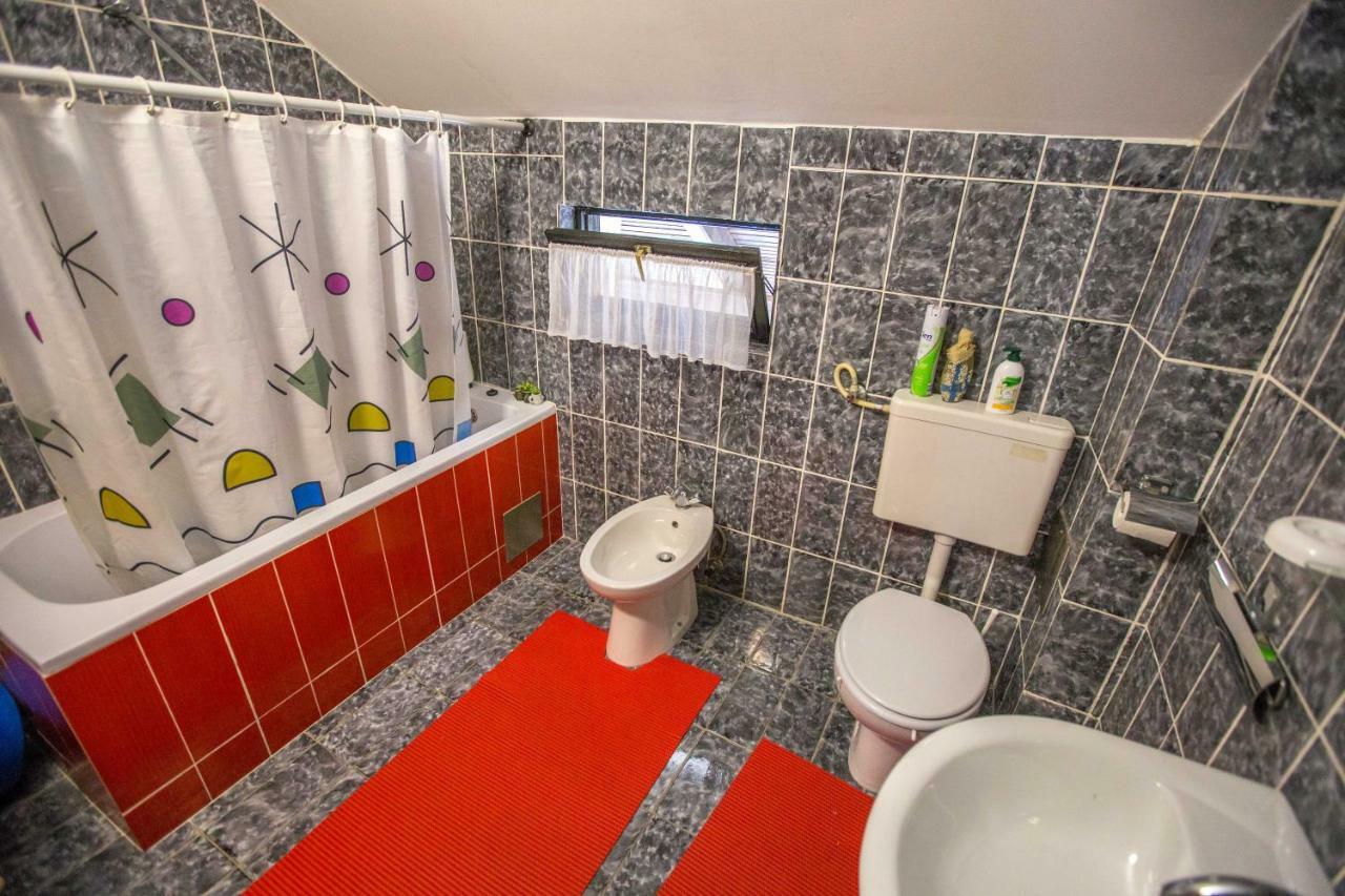 Apartman Ruzica Ogulin Buitenkant foto
